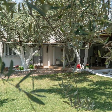 Villa Luna Mákri Exterior foto