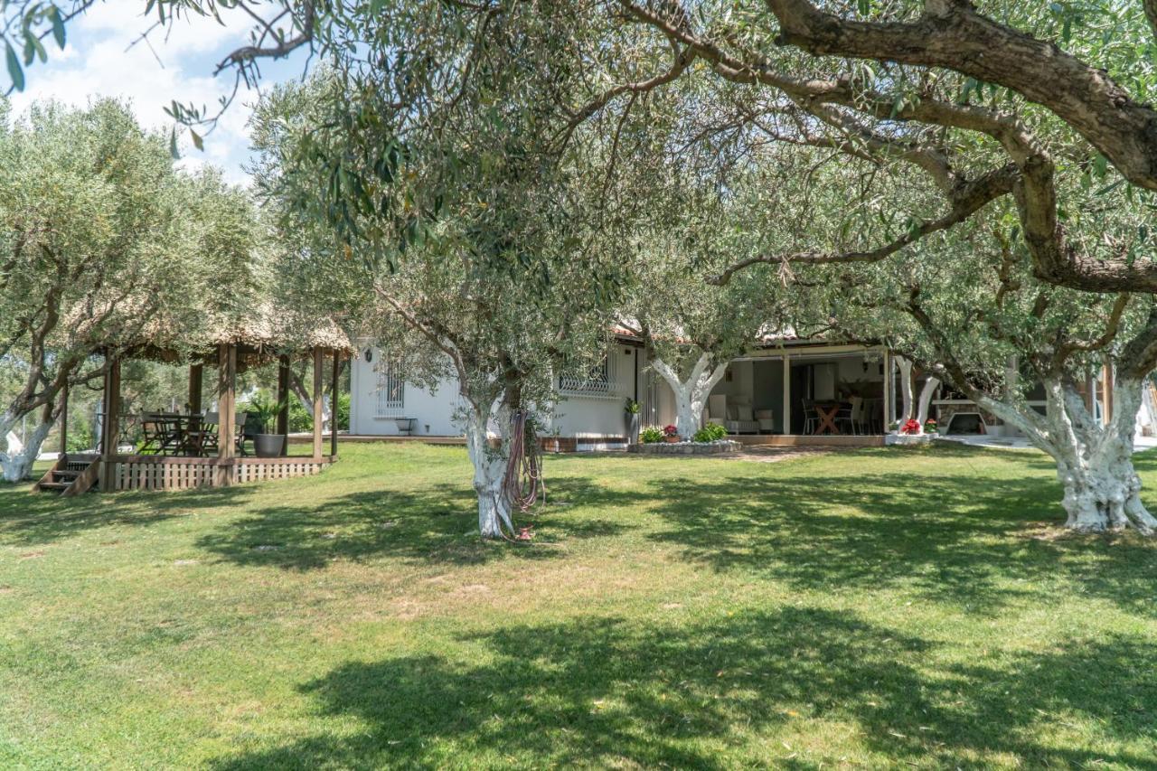 Villa Luna Mákri Exterior foto